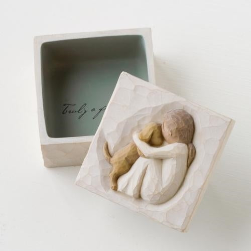 True Keepsake Willow Tree® Box Sculpted by Susan Lordi
