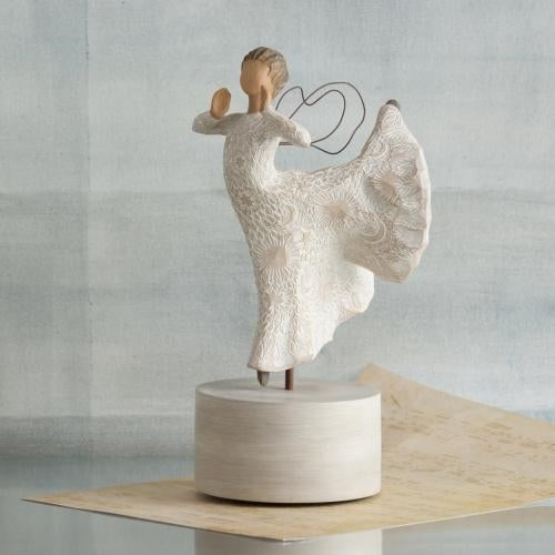 Song of Joy Willow Tree® Musical Sculpted by Susan Lordi – Willow